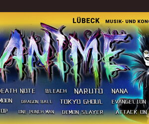 Der Titel der Show Anime in der Mitte vor blauem Hintergrund, rechts daneben drei der typisch mystischen Charaktere.